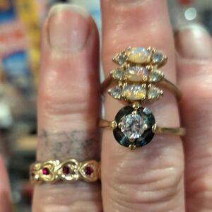 Vintage Avon Rings Lot Of 3